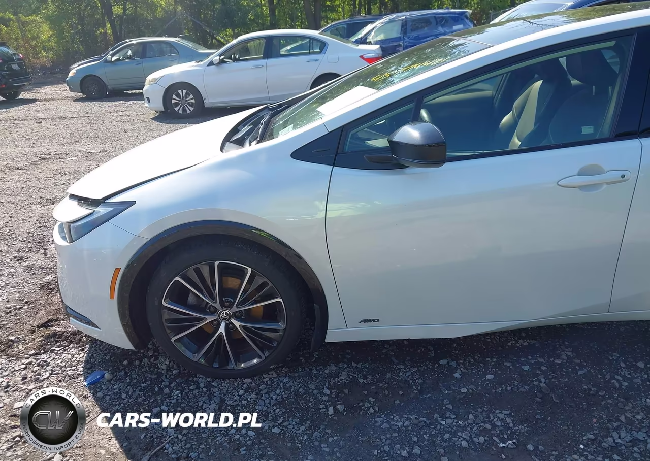 2023 Toyota Prius Xle Awd-E VIN:JTDADABU2P3005661 - 10