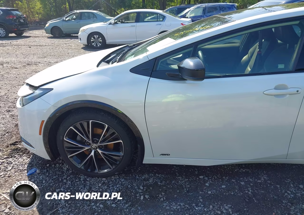 2023 Toyota Prius Xle Awd-E VIN:JTDADABU2P3005661 - 6