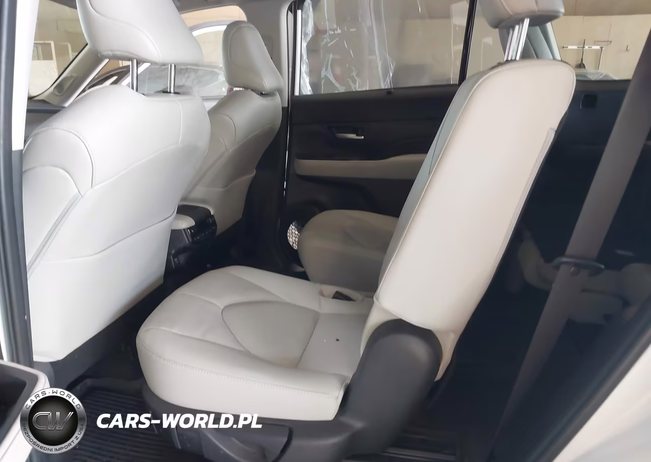 2025 Toyota Grand Highlander Hybrid Limited VIN:5TDACAB52SS060744 - 8