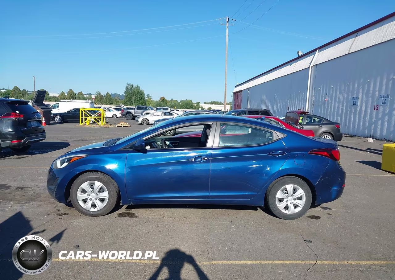 2016 Hyundai Elantra Se VIN:5NPDH4AE2GH700417 - 13