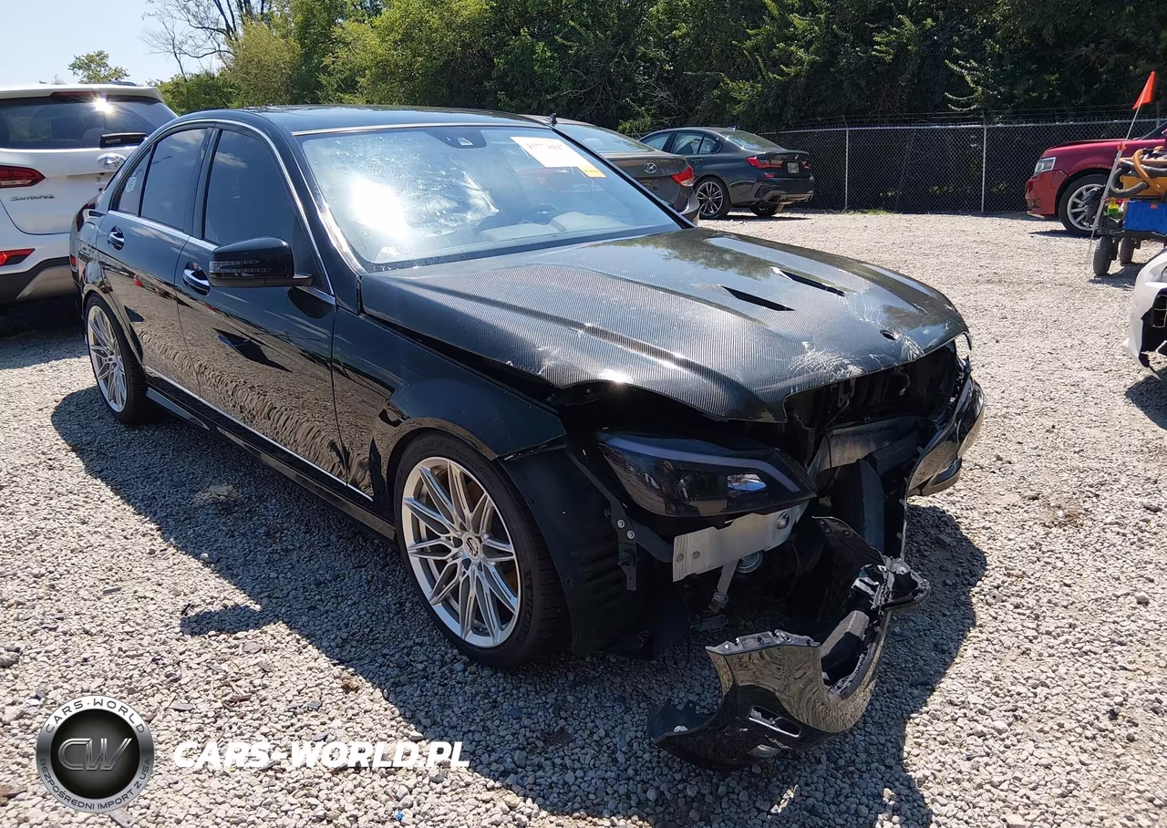 2014 Mercedes-Benz C 300 Luxury 4Matic-Sport 4Matic