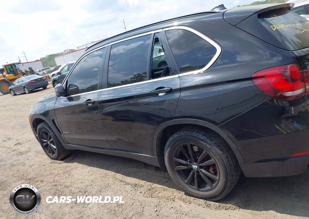 2015 BMW X5 xDrive35I VIN:5UXKR0C56F0P11361 - 13