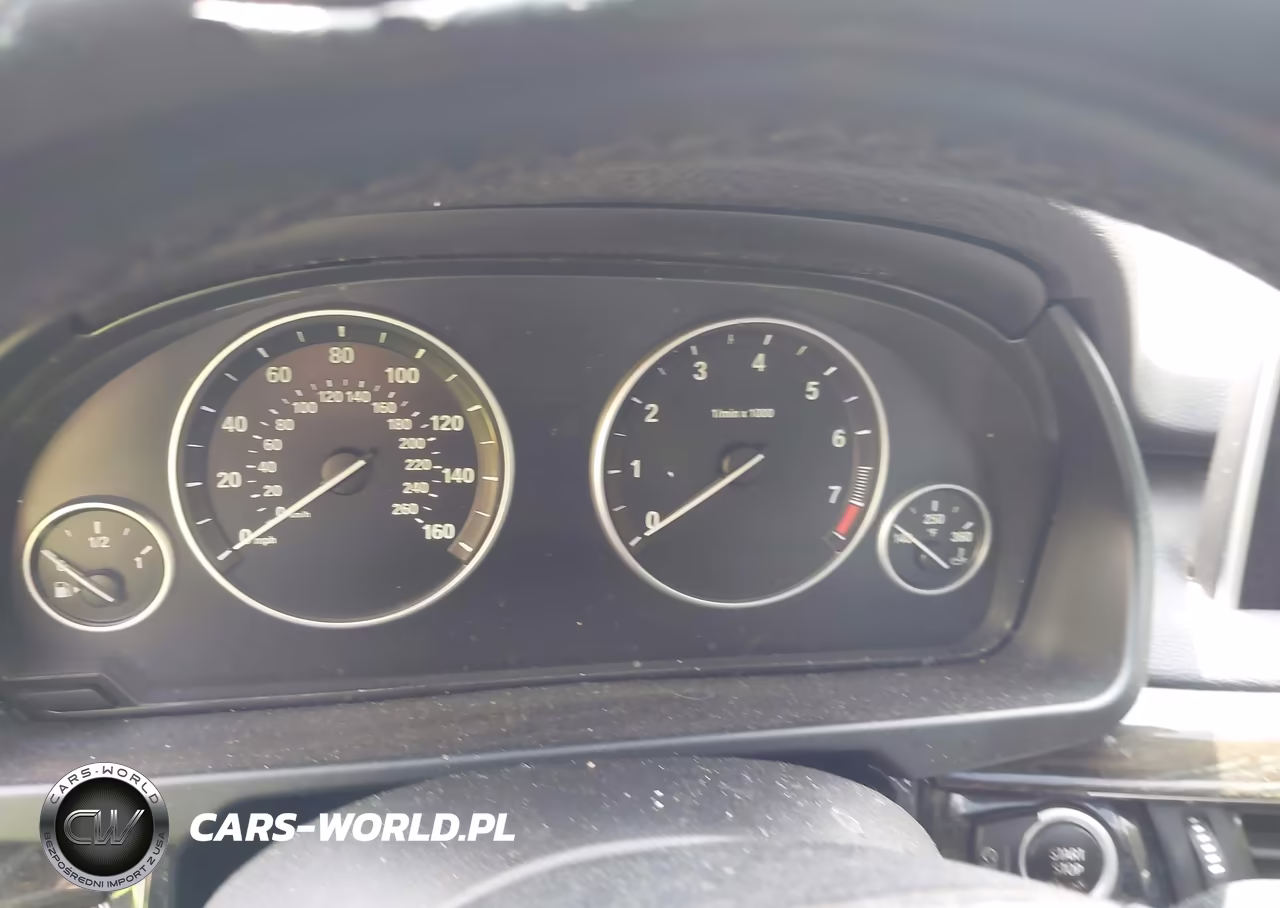 2015 BMW X5 xDrive35I VIN:5UXKR0C56F0P11361 - 7