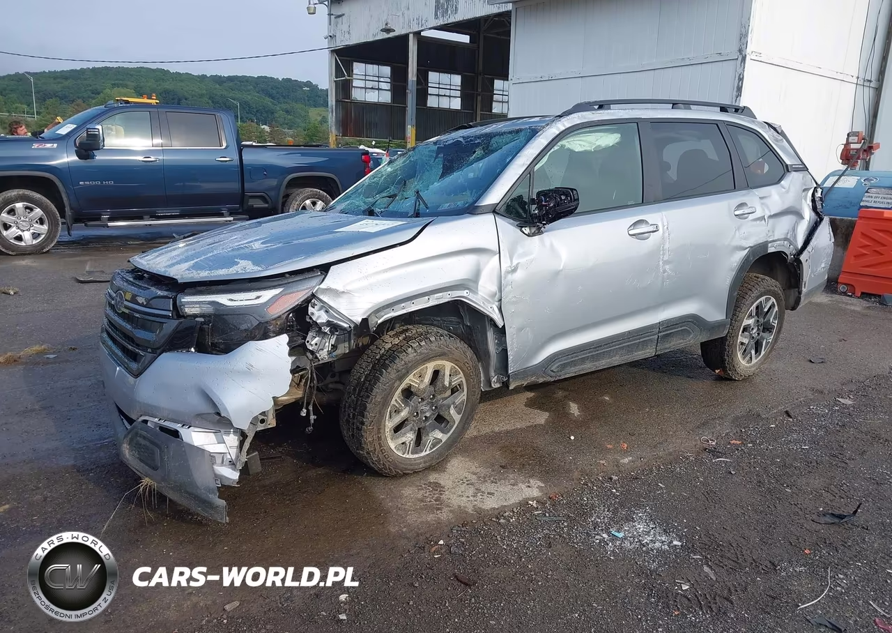 2025 Subaru Forester Premium VIN:JF2SLDDC7SH614044 - 2