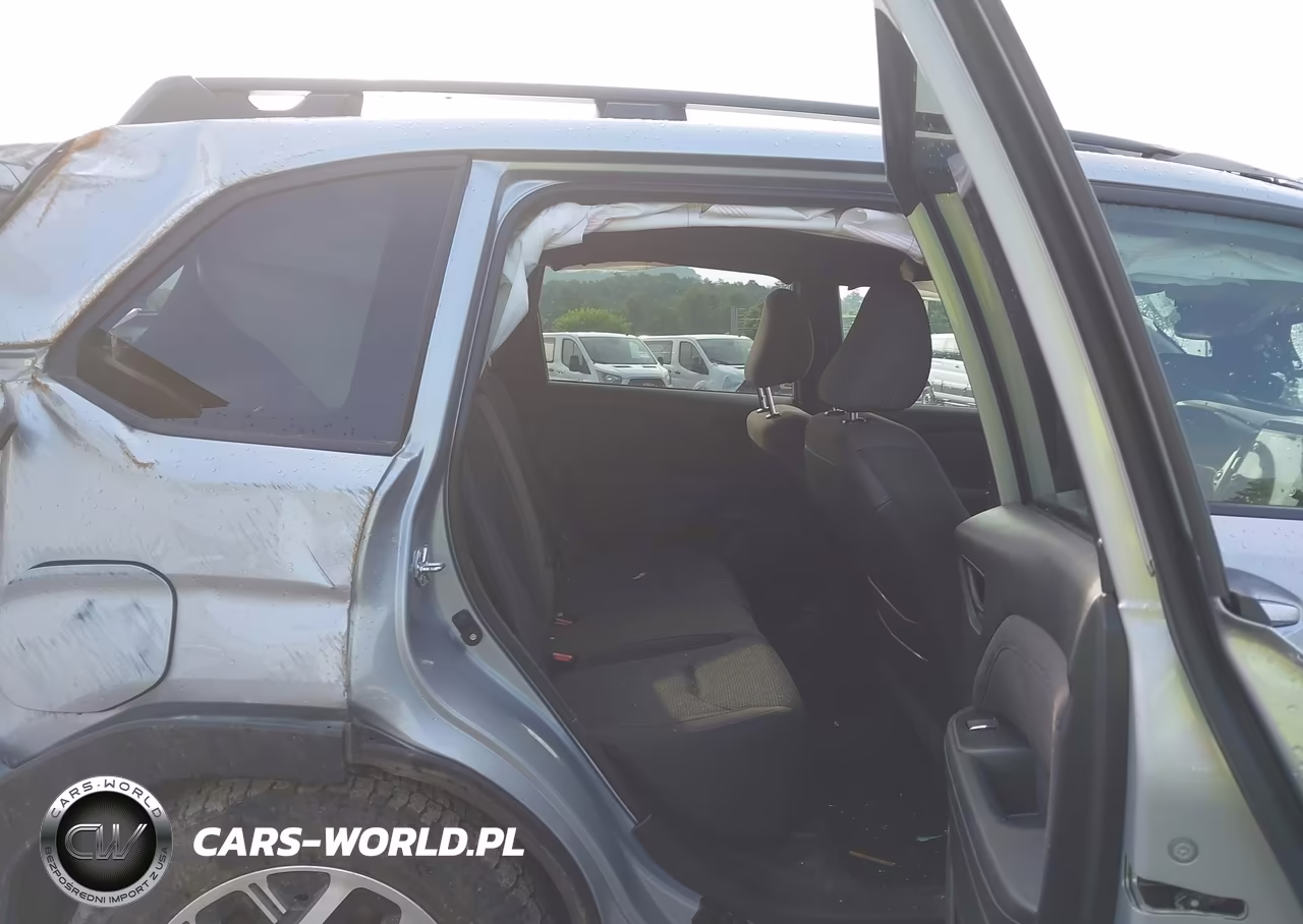 2025 Subaru Forester Premium VIN:JF2SLDDC7SH614044 - 8