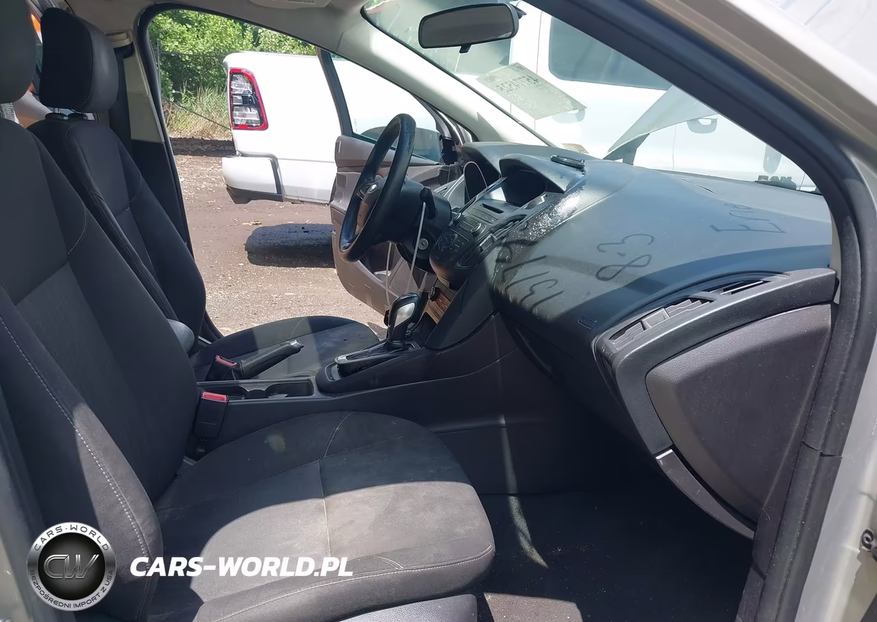 2015 Ford Focus Se VIN:1FADP3F27FL317049 - 5