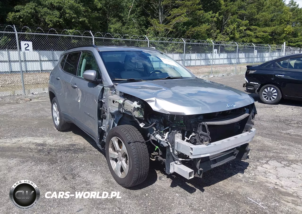 2018 Jeep Compass Latitude 4X4 VIN:3C4NJDBB3JT314268 - 6