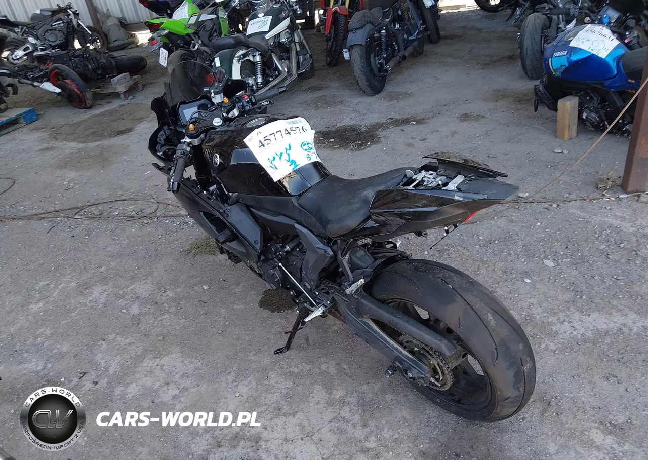 2025 Yamaha Yzfr7 VIN:JYARM38Y2SA003577 - 3