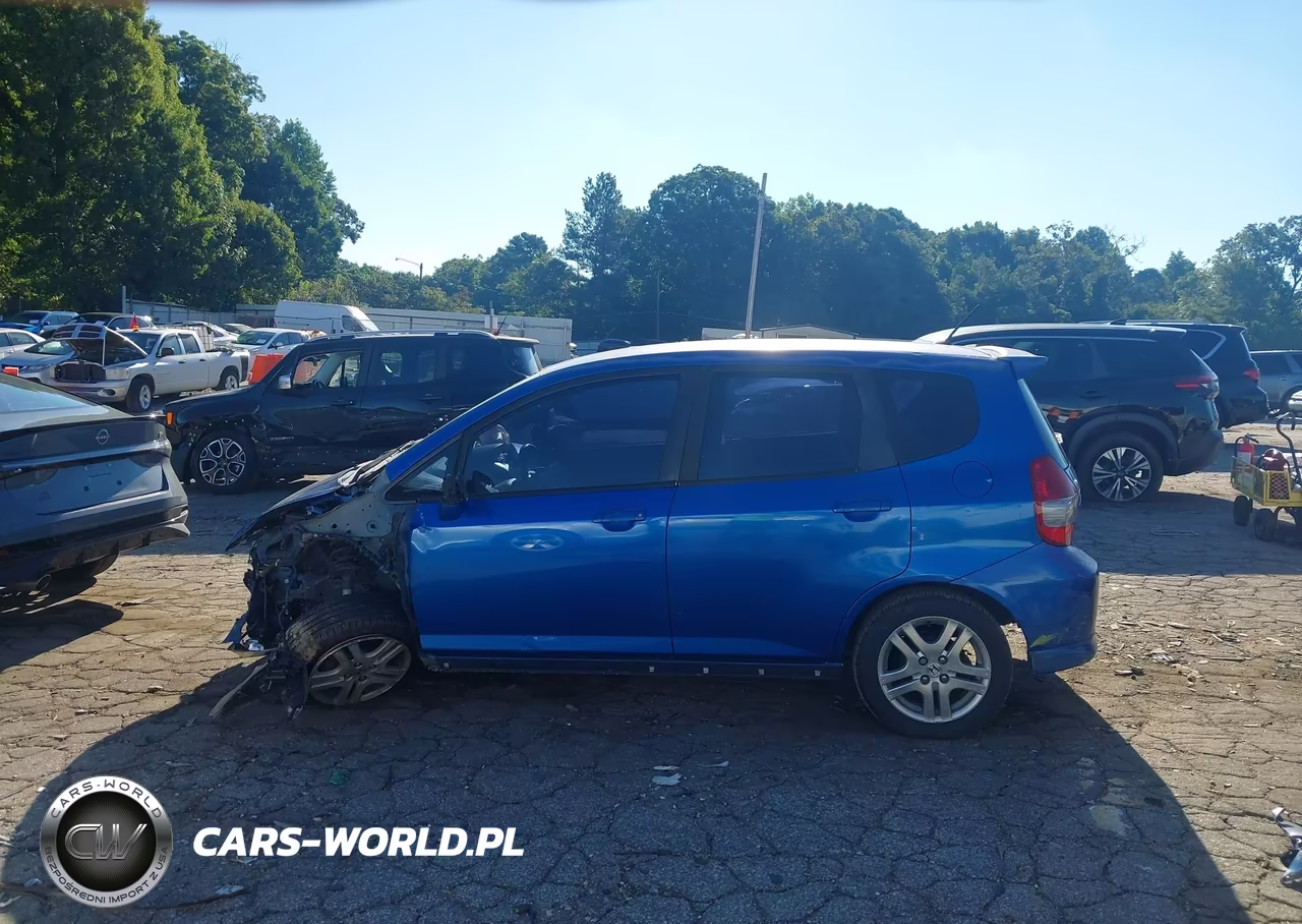 2007 Honda Fit Sport VIN:JHMGD38607S011462 - 13