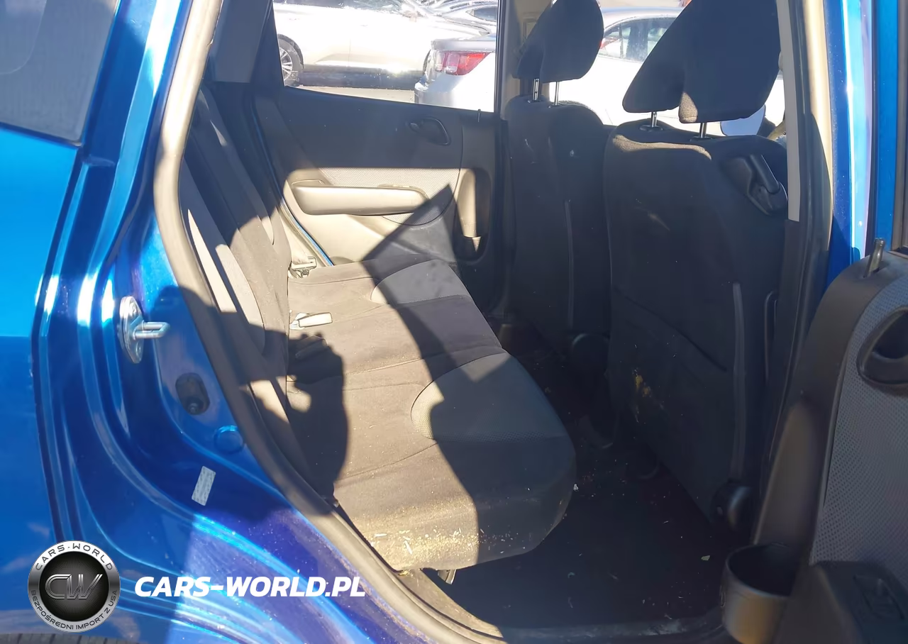 2007 Honda Fit Sport VIN:JHMGD38607S011462 - 8
