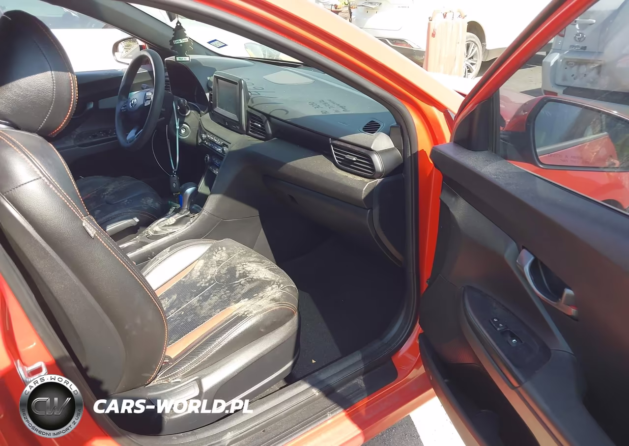 2019 Hyundai Veloster 2.0 VIN:KMHTG6AF4KU011217 - 5