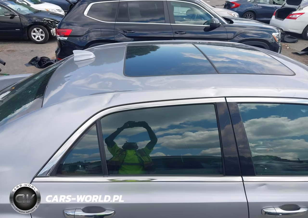 2018 Chrysler 300 Limited Awd VIN:2C3CCAKG3JH304560 - 19