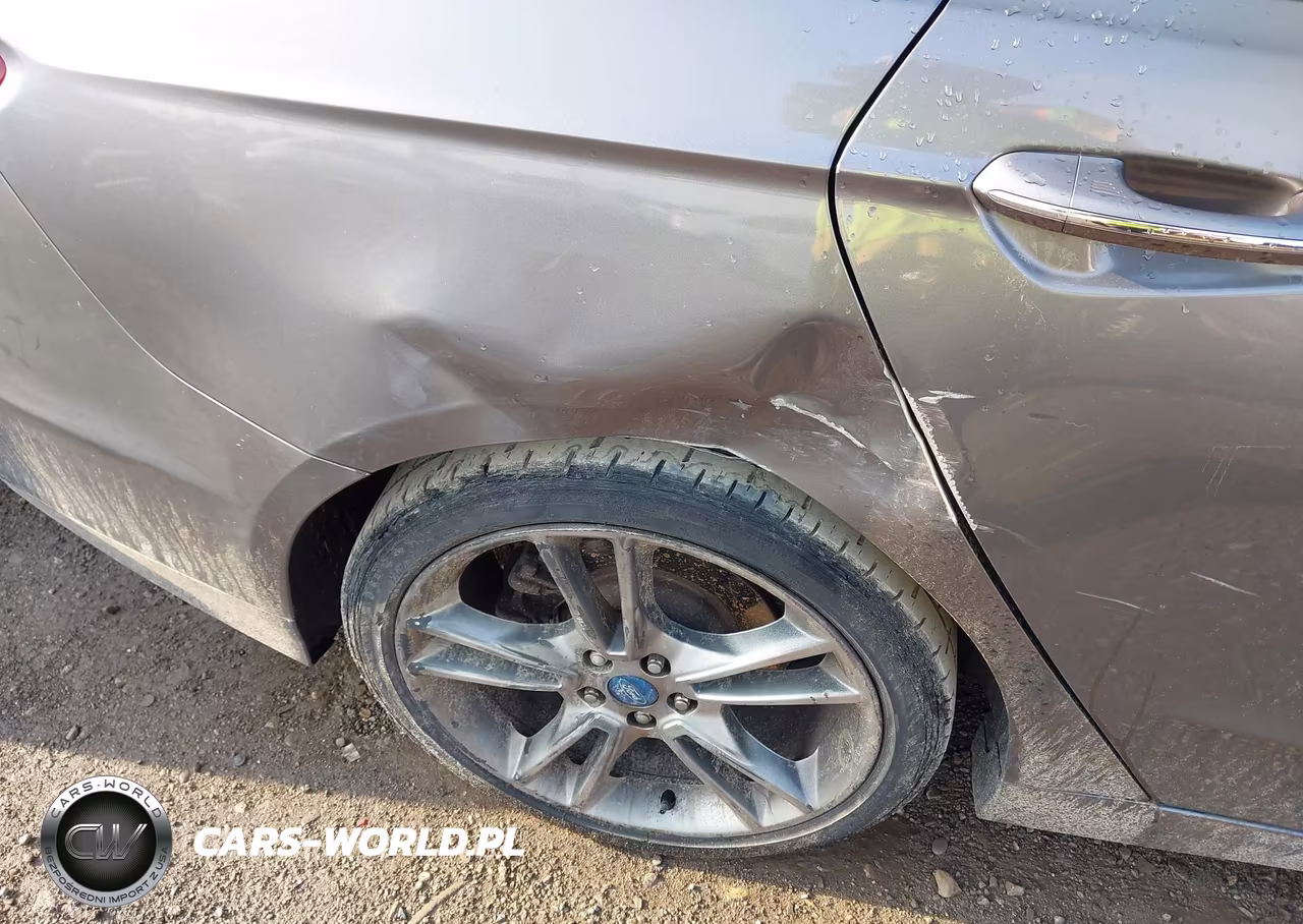 2013 Ford Fusion Titanium VIN:3FA6P0K96DR134721 - 12