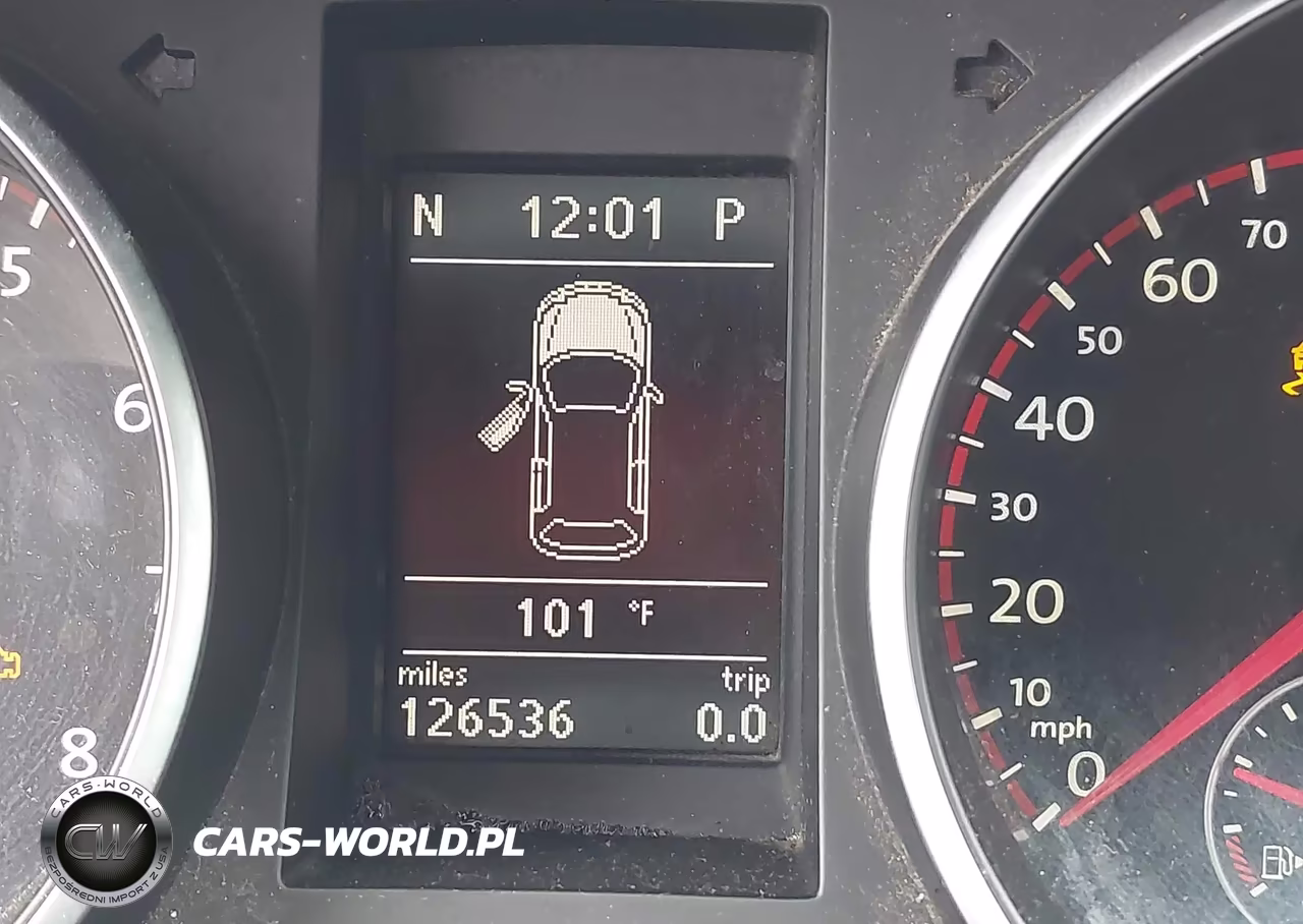 2012 Volkswagen Gti 4-Door VIN:WVWHD7AJ2CW141208 - 15