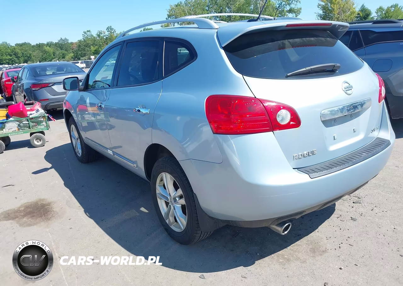 2013 Nissan Rogue Sv VIN:JN8AS5MV4DW137824 - 3