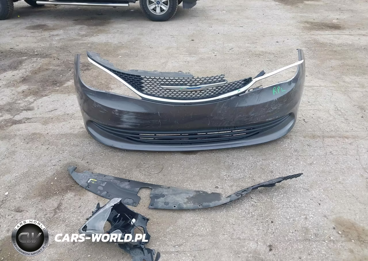 2018 Chrysler Pacifica Touring VIN:2C4RC1DGXJR168005 - 12