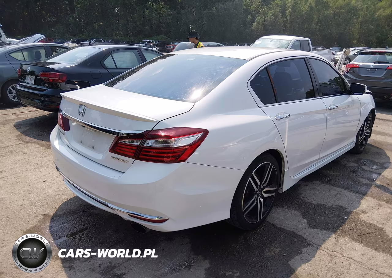 2016 Honda Accord Sport VIN:1HGCR2F55GA132386 - 4