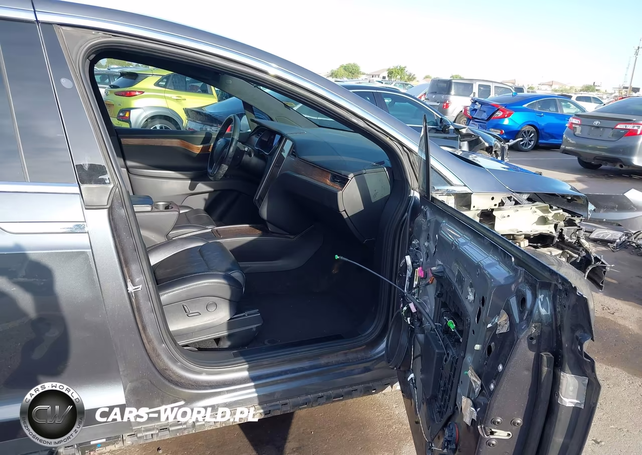 2018 Tesla Model X 100D-75D-P100D VIN:5YJXCDE20JF101355 - 5