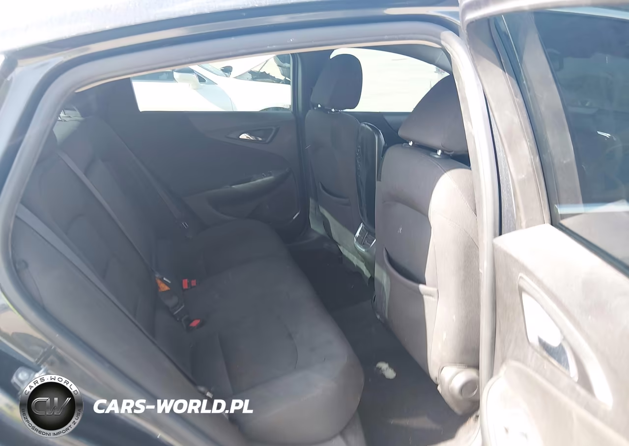 2018 Chevrolet Malibu Lt VIN:1G1ZD5ST9JF253521 - 8