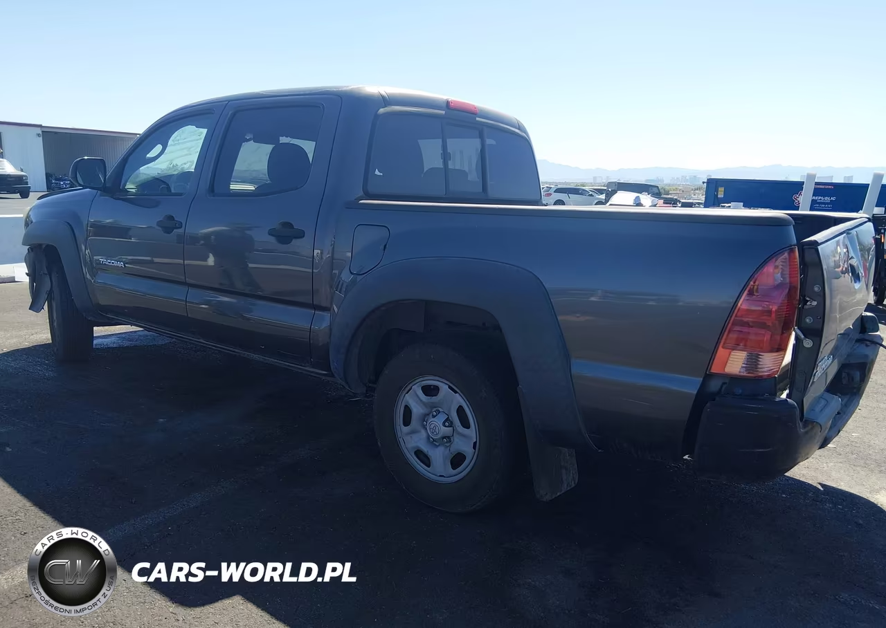2014 Toyota Tacoma VIN:5TFJX4CNXEX036551 - 3