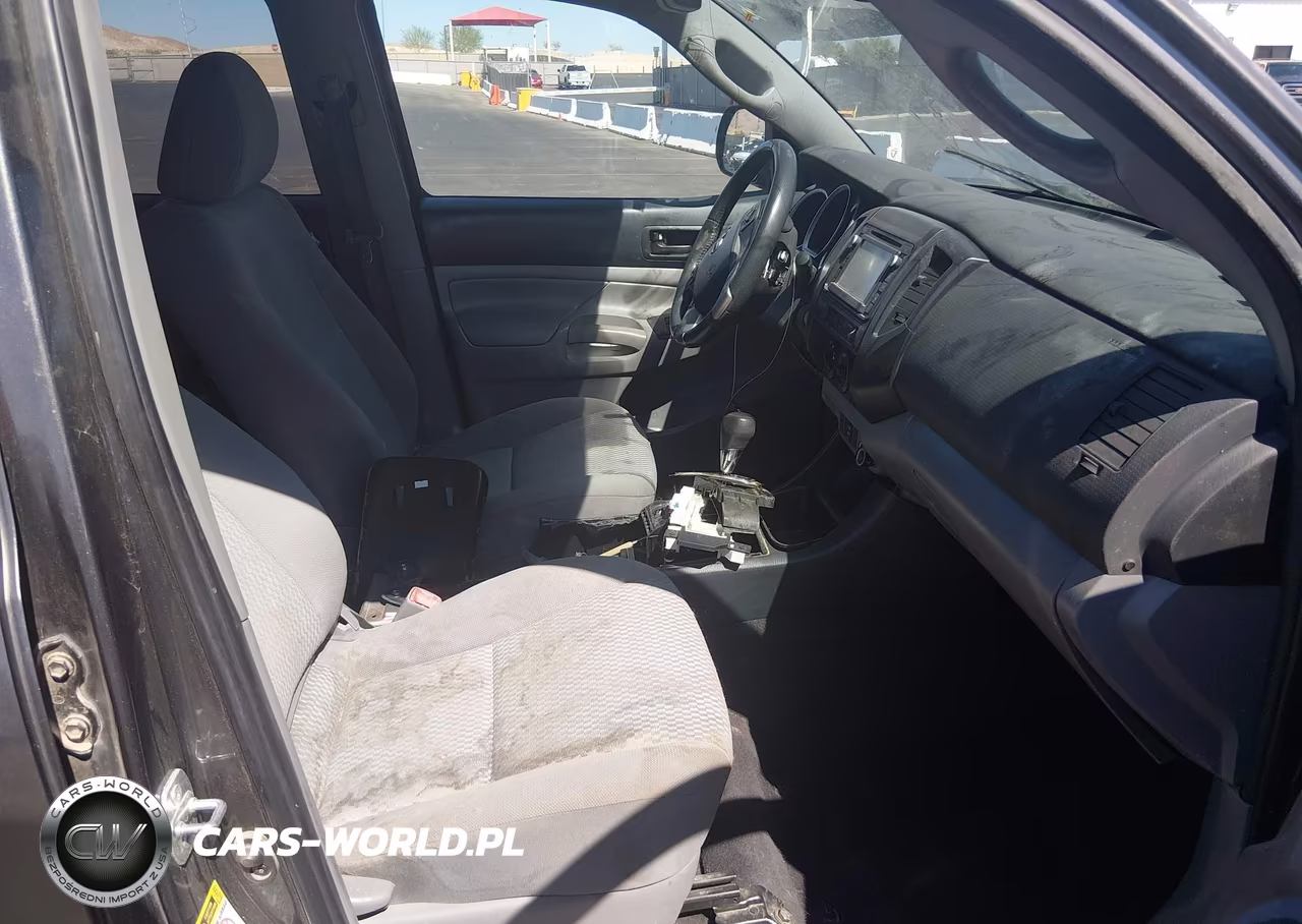 2014 Toyota Tacoma VIN:5TFJX4CNXEX036551 - 5