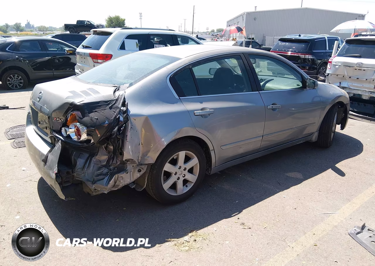 2007 Nissan Altima 2.5 S VIN:1N4AL21EX7C133087 - 4