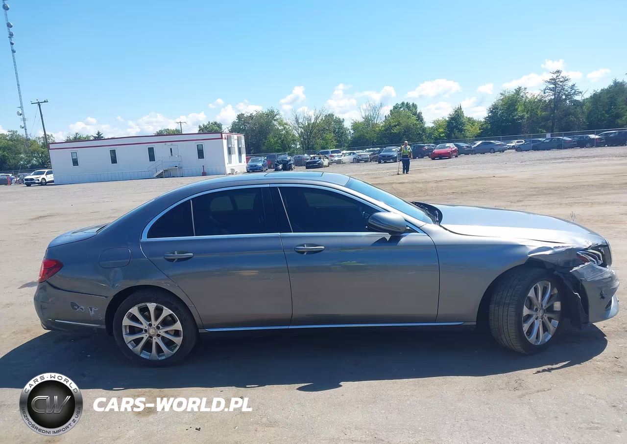 2017 Mercedes-Benz E 300 4Matic VIN:WDDZF4KB3HA205674 - 13