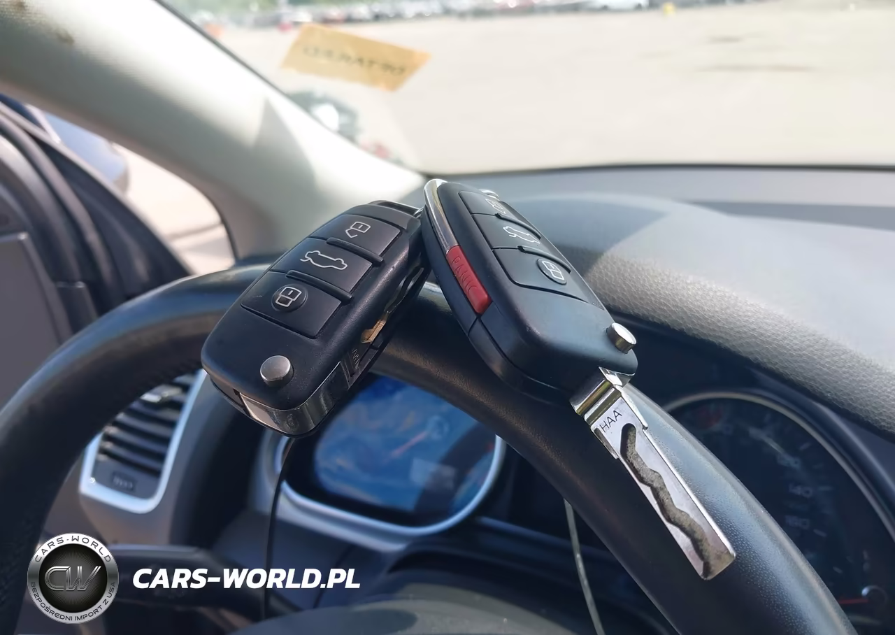 2014 Audi Q7 3.0T Premium VIN:WA1LGAFEXED004293 - 11