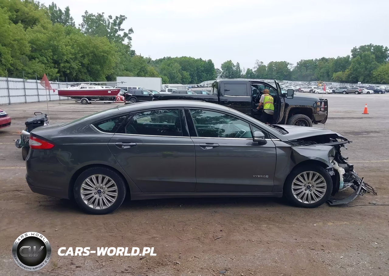 2016 Ford Fusion Hybrid Se VIN:3FA6P0LU5GR389304 - 13