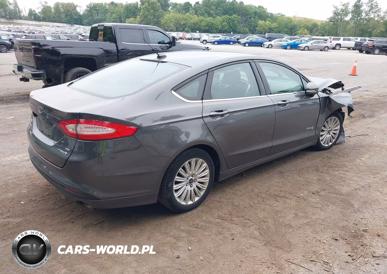 2016 Ford Fusion Hybrid Se VIN:3FA6P0LU5GR389304 - 4