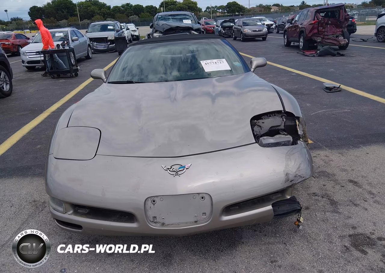 1998 Chevrolet Corvette VIN:1G1YY32G0W5113765 - 12