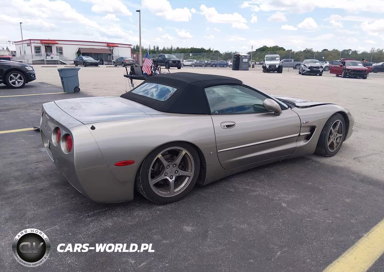 1998 Chevrolet Corvette VIN:1G1YY32G0W5113765 - 4