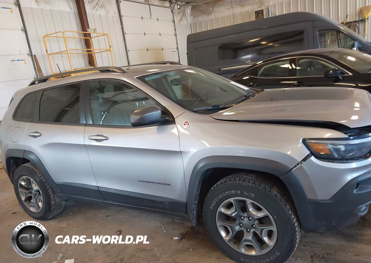 2019 Jeep Cherokee Trailhawk 4X4 VIN:1C4PJMBX2KD282425 - 13
