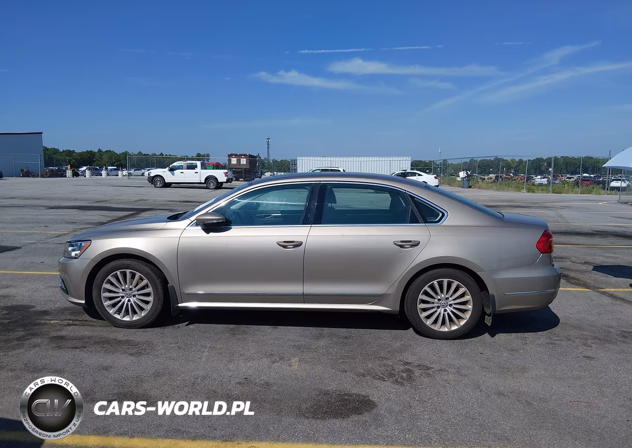2016 Volkswagen Passat 1.8T Se VIN:1VWBT7A39GC016835 - 14