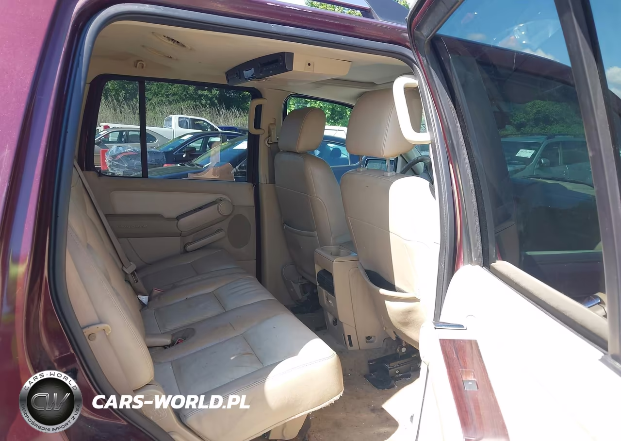 2006 Ford Explorer Limited VIN:1FMEU75806UA30002 - 8