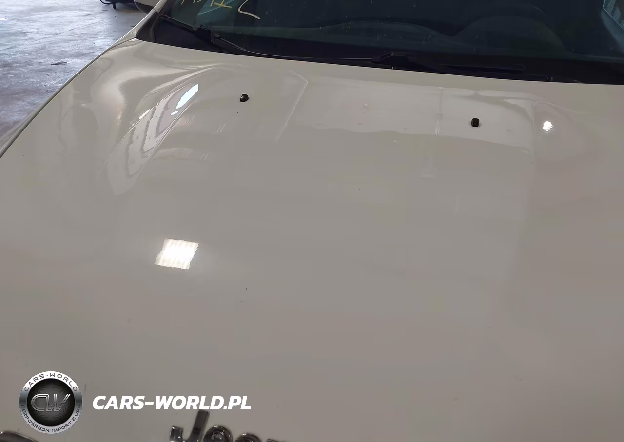 2018 Jeep Cherokee Latitude 4X4 VIN:1C4PJMCB4JD528523 - 13