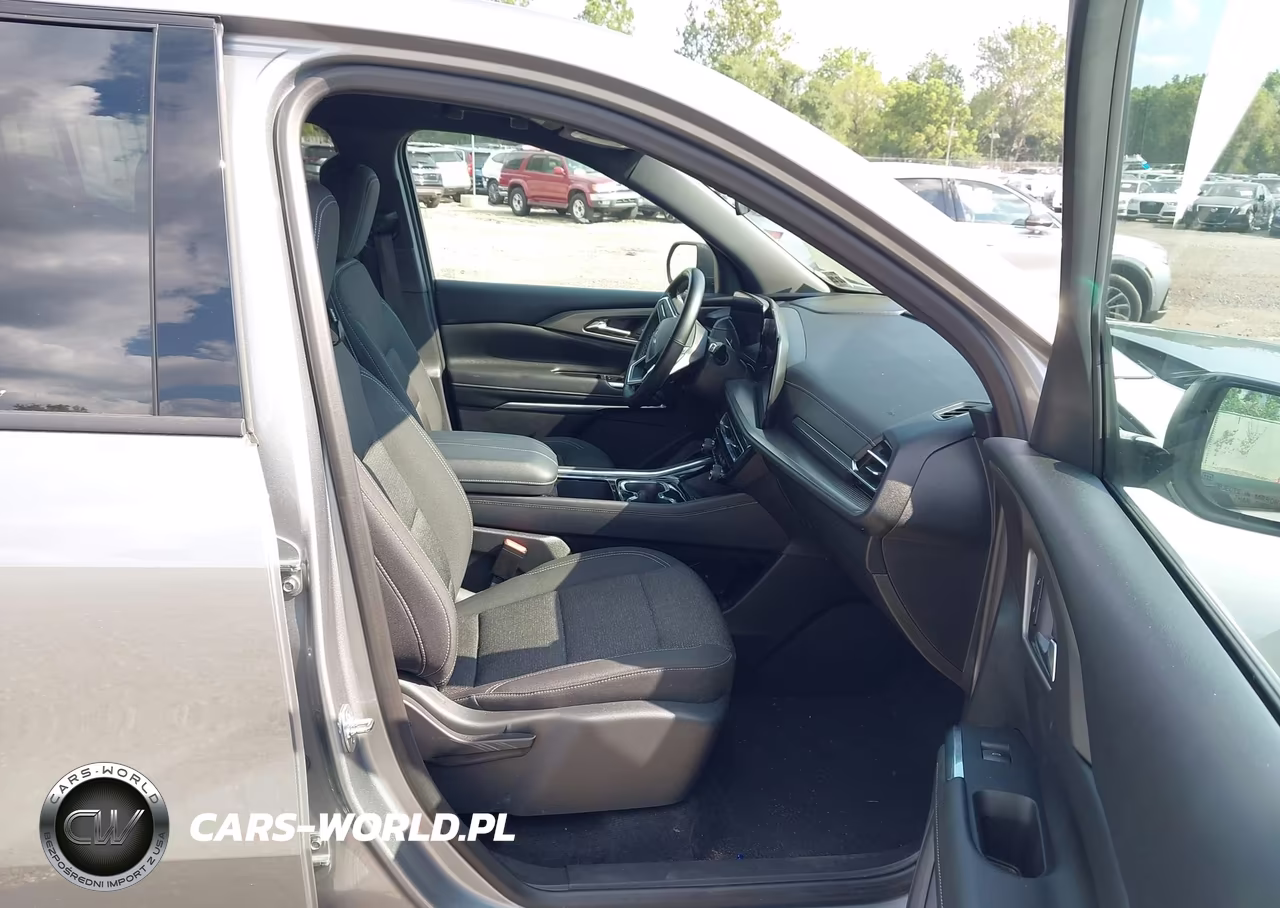 2025 Chevrolet Traverse Fwd Lt VIN:1GNERGRS8SJ140438 - 5
