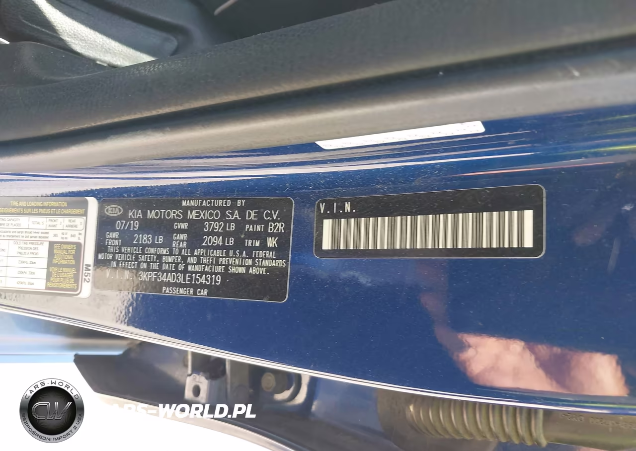 2020 Kia Forte Gt-Line VIN:3KPF34AD3LE154319 - 9
