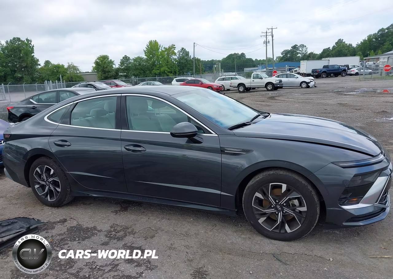 2025 Hyundai Sonata Sel VIN:KMHL64JA1SA478849 - 13