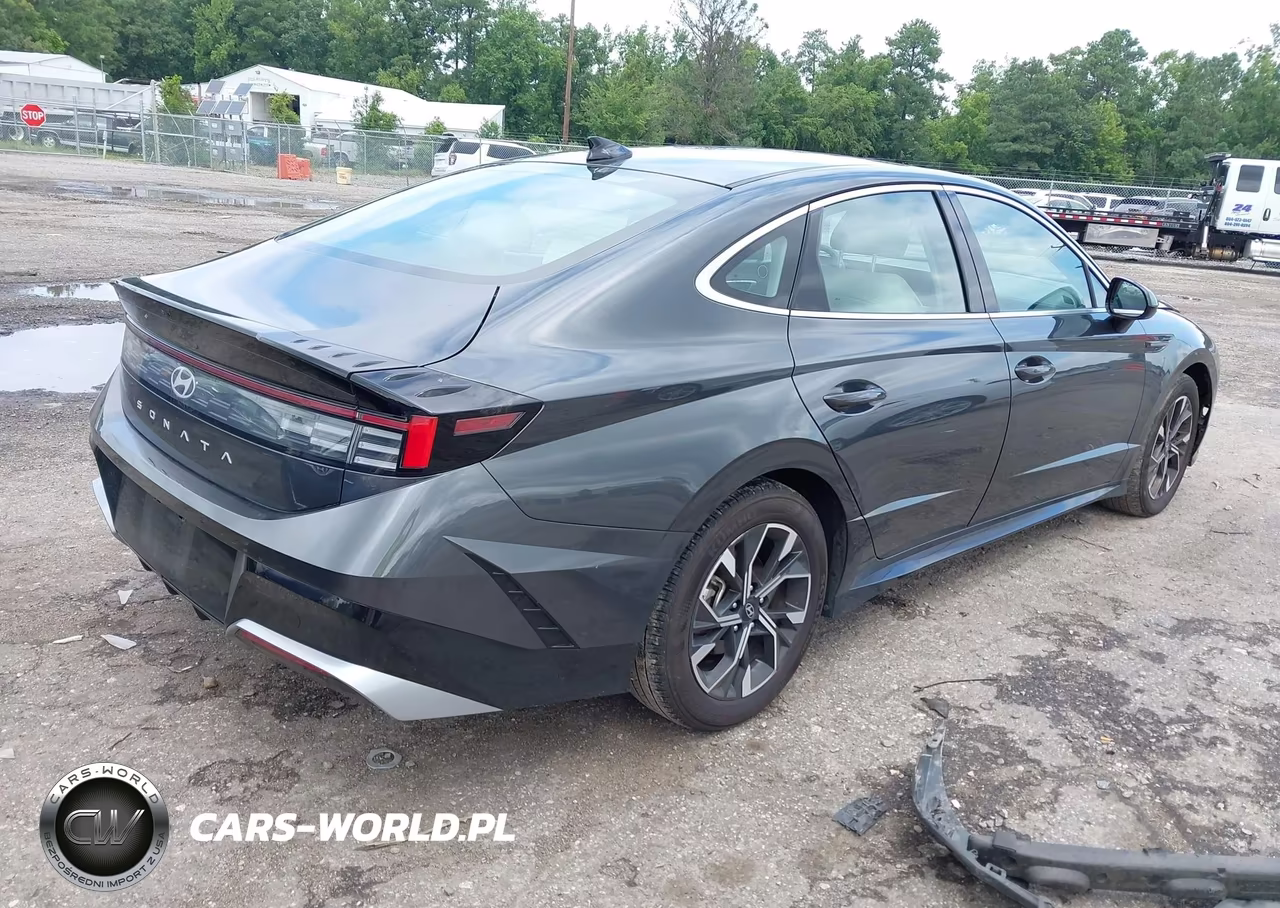 2025 Hyundai Sonata Sel VIN:KMHL64JA1SA478849 - 4