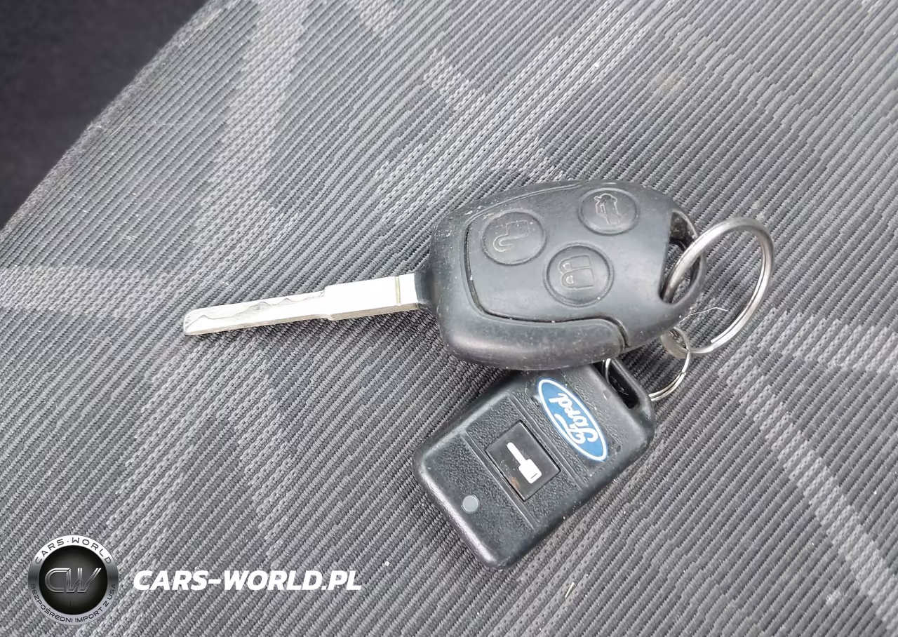 2011 Ford Fiesta Se VIN:3FADP4BJ4BM165825 - 11