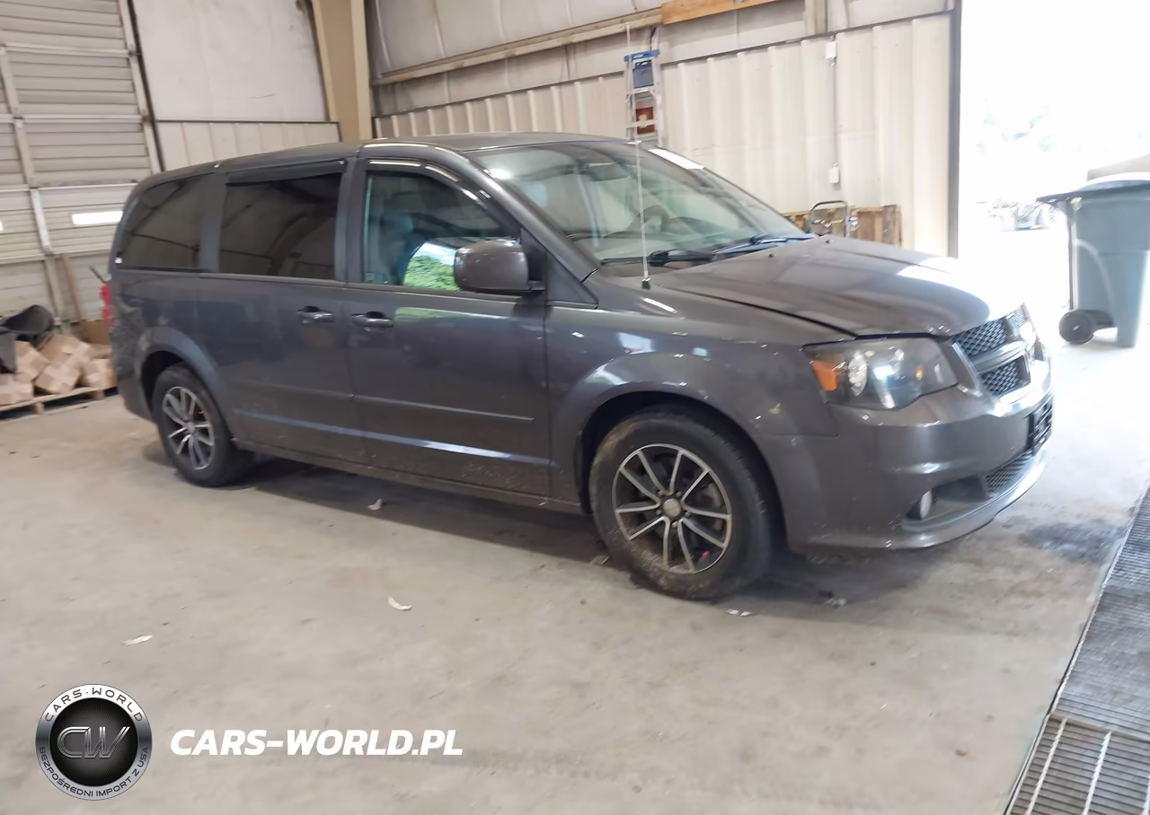 2015 Dodge Grand Caravan R-T