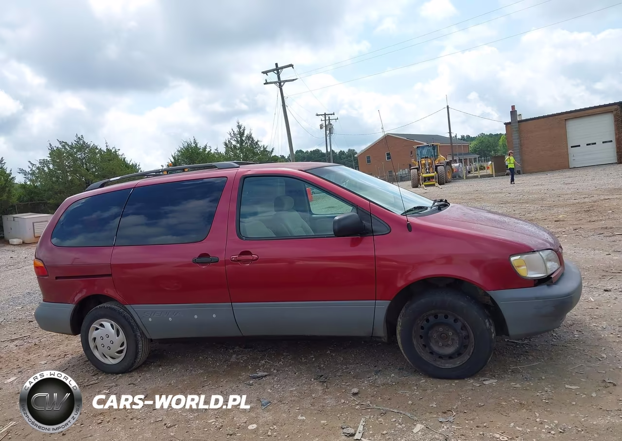 1999 Toyota Sienna Ce VIN:4T3ZF19C4XU104179 - 13