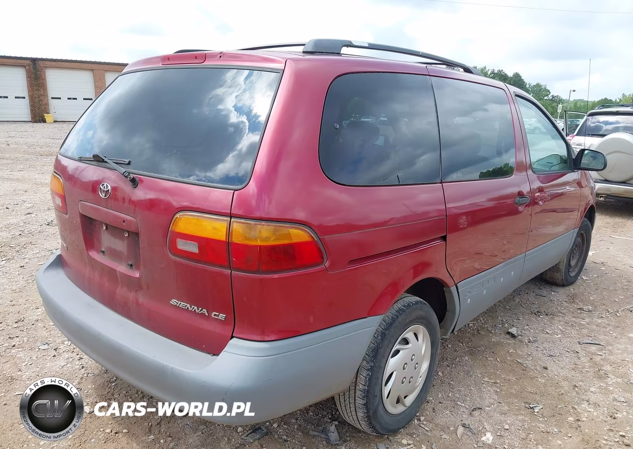 1999 Toyota Sienna Ce VIN:4T3ZF19C4XU104179 - 4