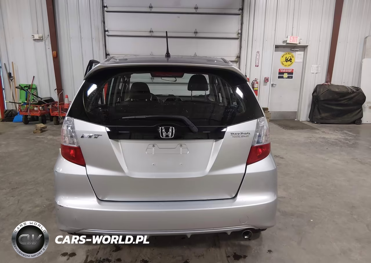 2012 Honda Fit Sport VIN:JHMGE8H59CS005090 - 16