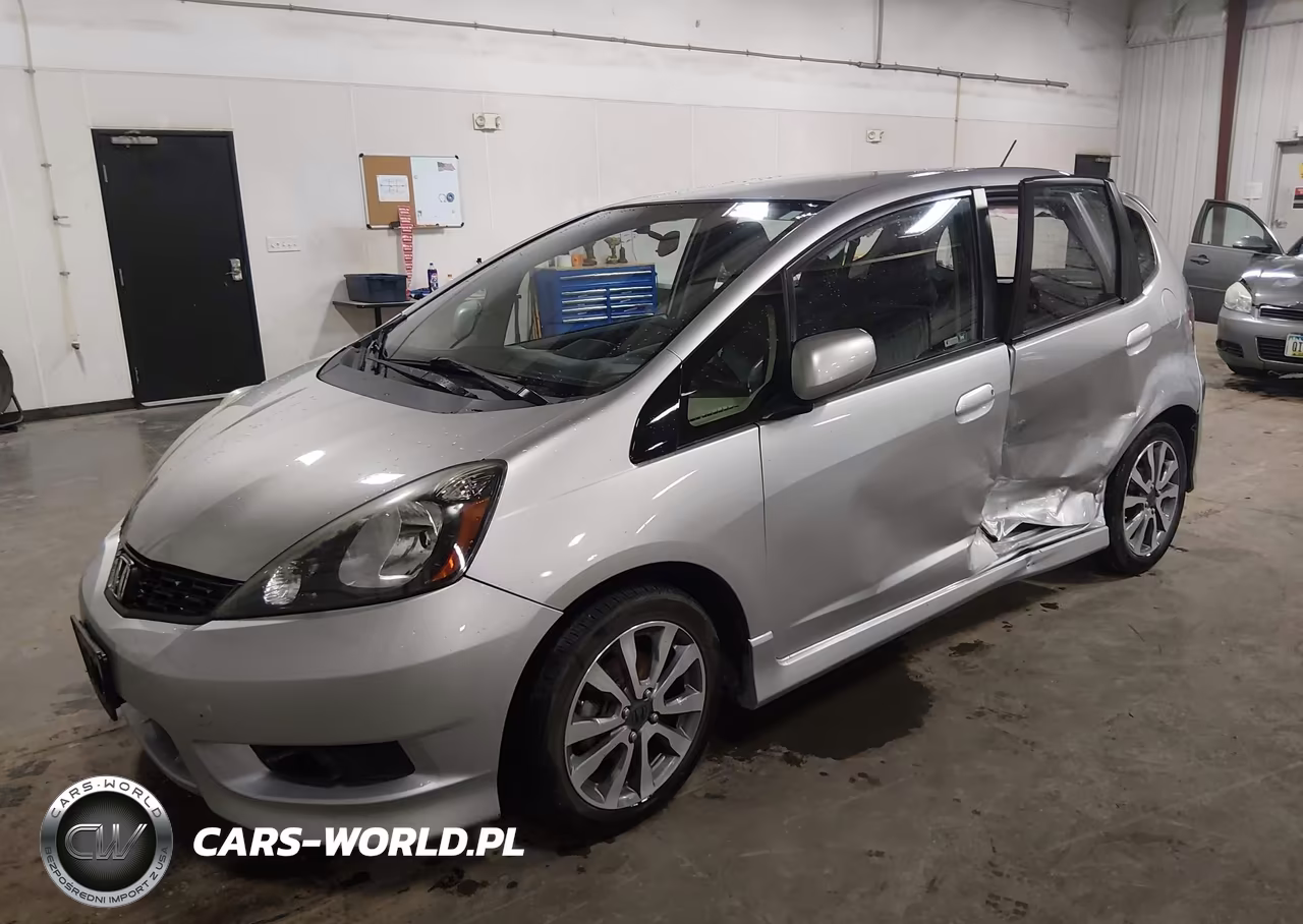 2012 Honda Fit Sport VIN:JHMGE8H59CS005090 - 2