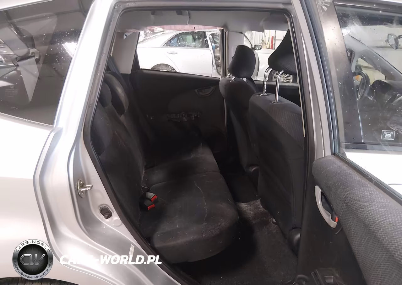 2012 Honda Fit Sport VIN:JHMGE8H59CS005090 - 8