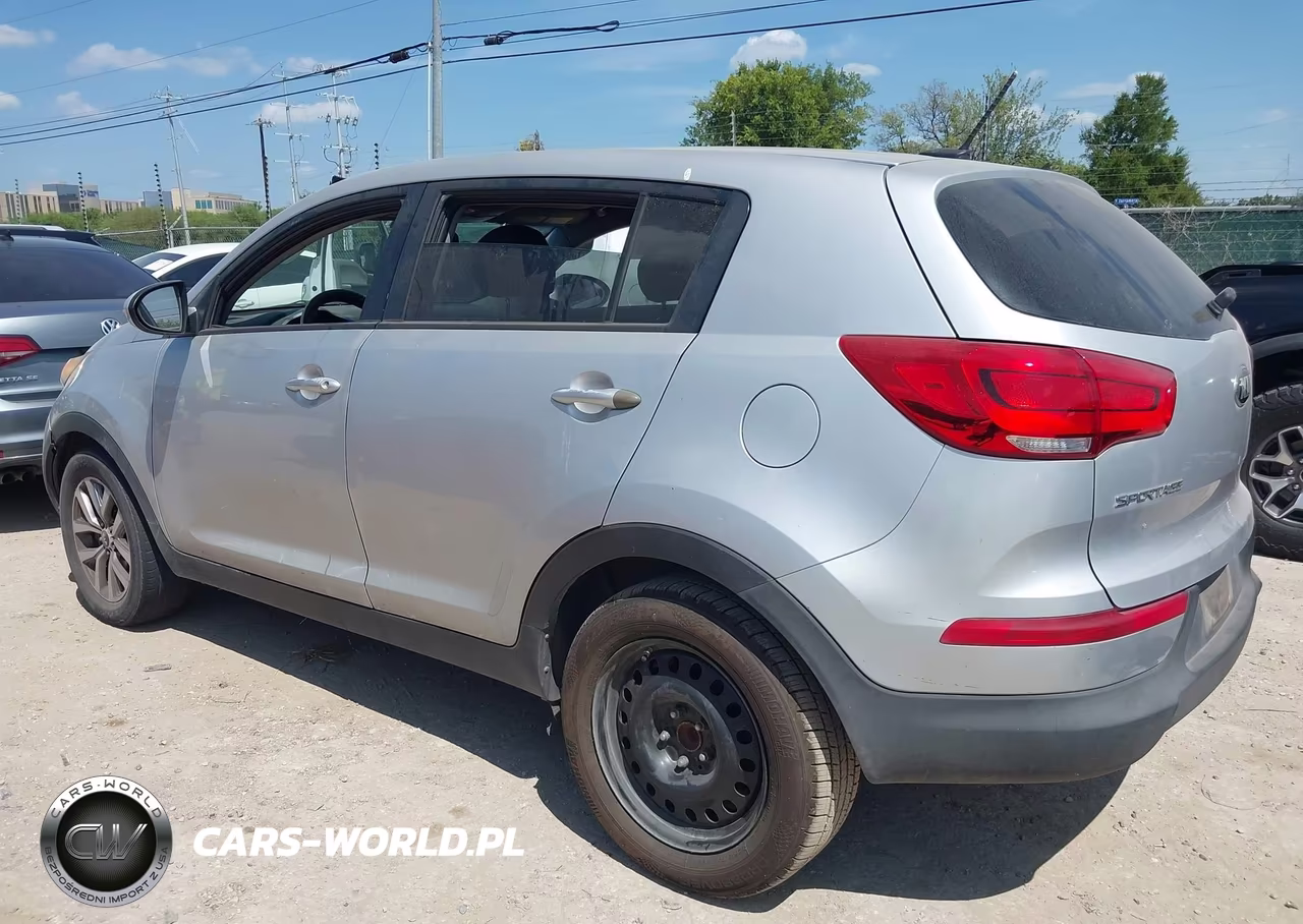 2015 Kia Sportage Lx VIN:KNDPB3ACXF7719730 - 3