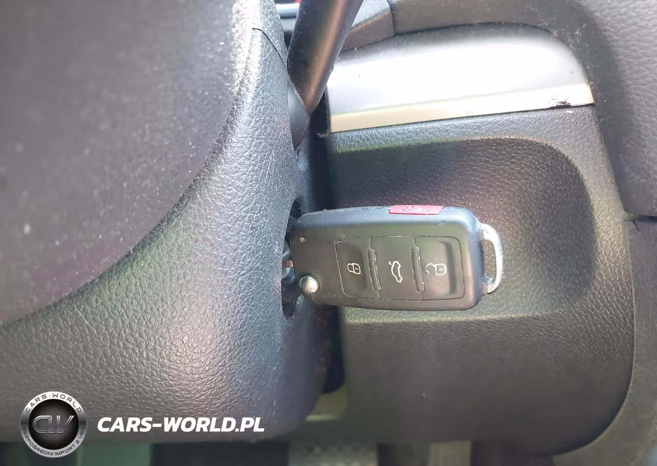 2014 Volkswagen Golf VIN:WVWDM7AJ9EW000203 - 11