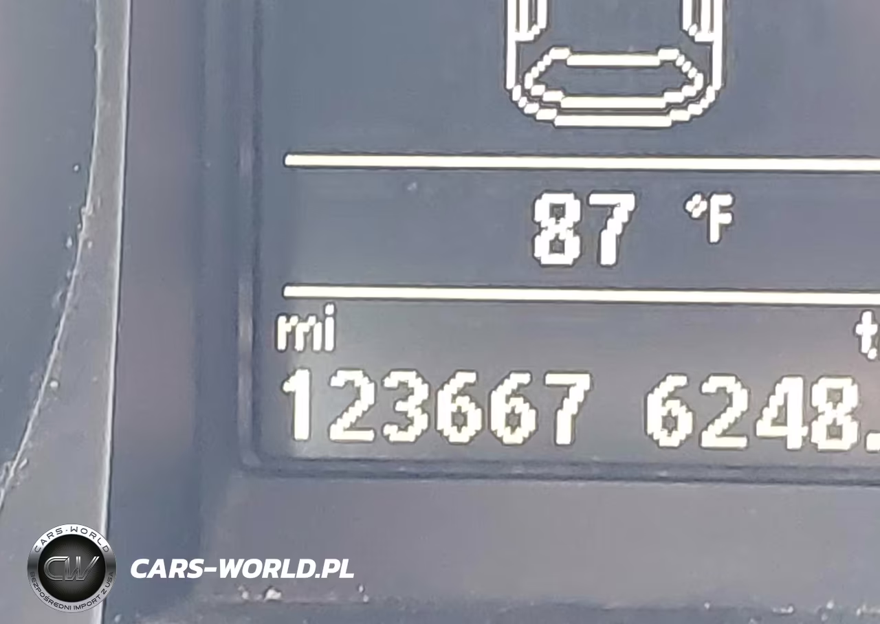 2014 Volkswagen Golf VIN:WVWDM7AJ9EW000203 - 15
